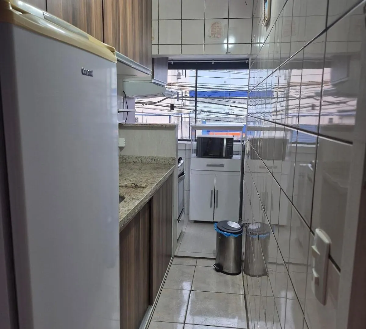 Apartamento Com Varanda Ampla, Garagem Rotativa, A Poucos Metro Da Praia Balneário Camboriú Brasil