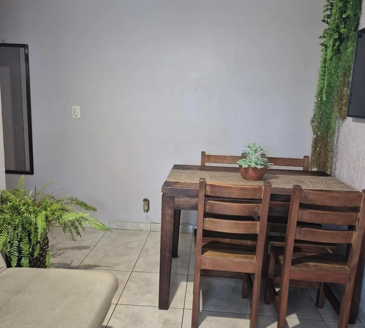 Apartamento Com Varanda Ampla, Garagem Rotativa, A Poucos Metro Da Praia Balneário Camboriú 0*,  Brasil