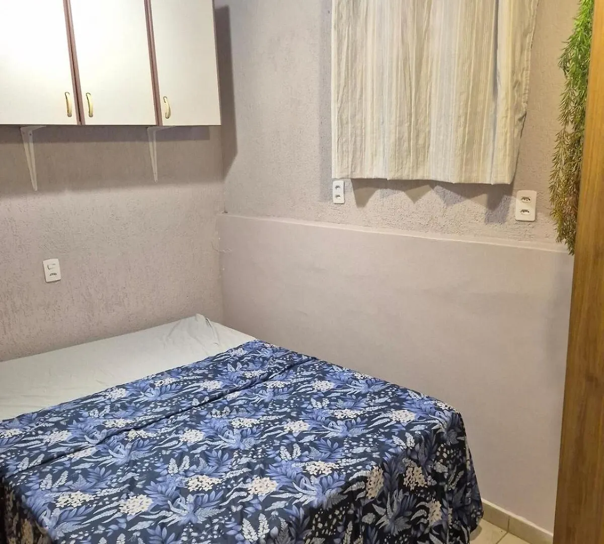 Apartamento Com Varanda Ampla, Garagem Rotativa, A Poucos Metro Da Praia Balneário Camboriú